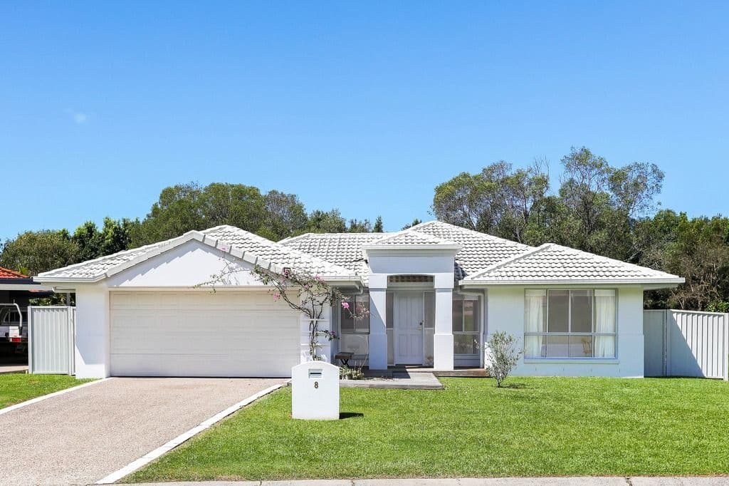 8 Drift Away Court, Robina QLD 4226, Robina - Thumbnail 2
