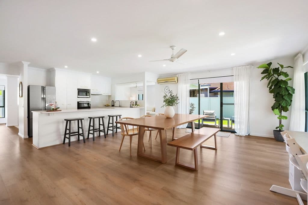 8 Drift Away Court, Robina QLD 4226, Robina - Thumbnail 7