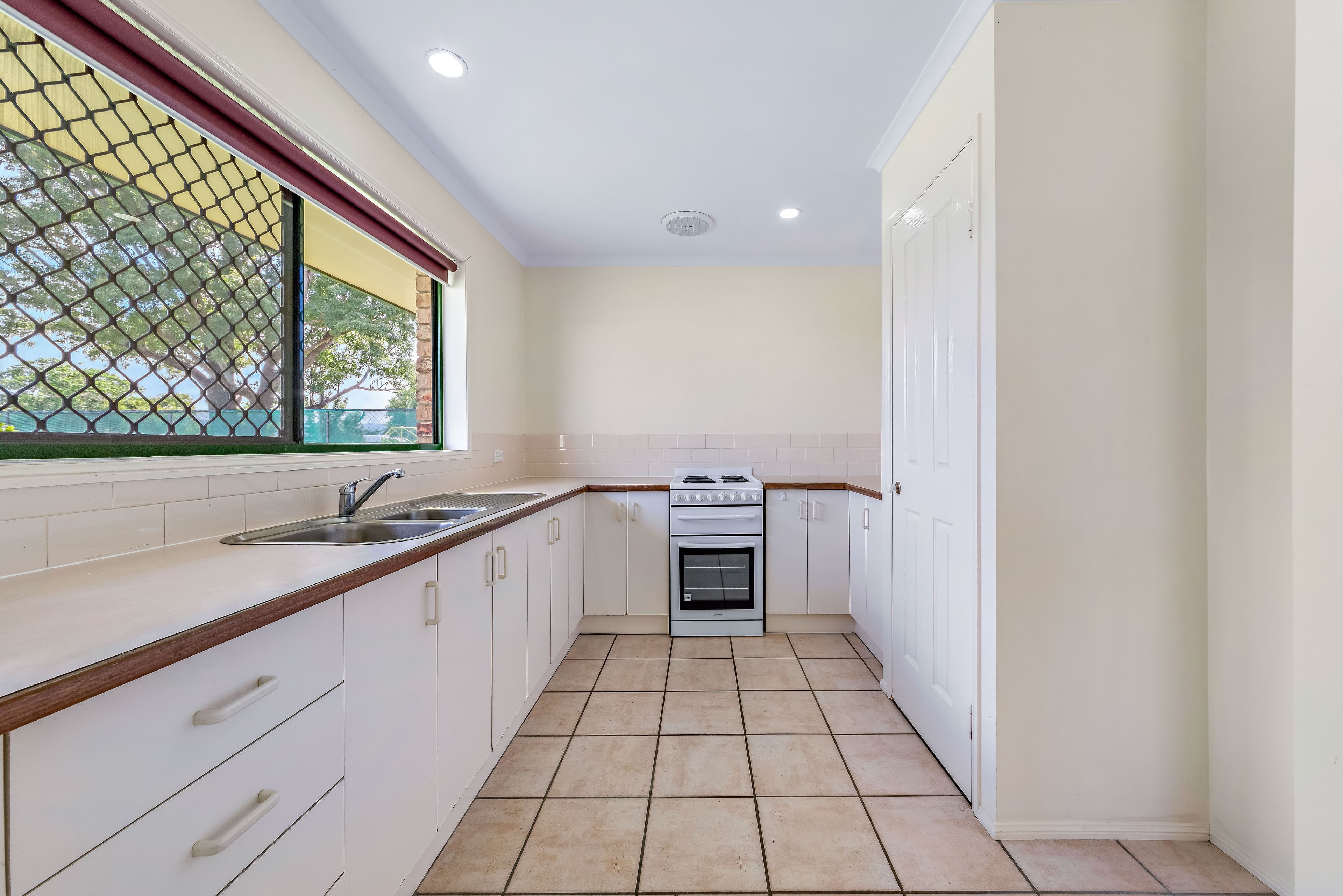 13 Hansen Drive, Proserpine QLD 4800, Proserpine - Thumbnail 8