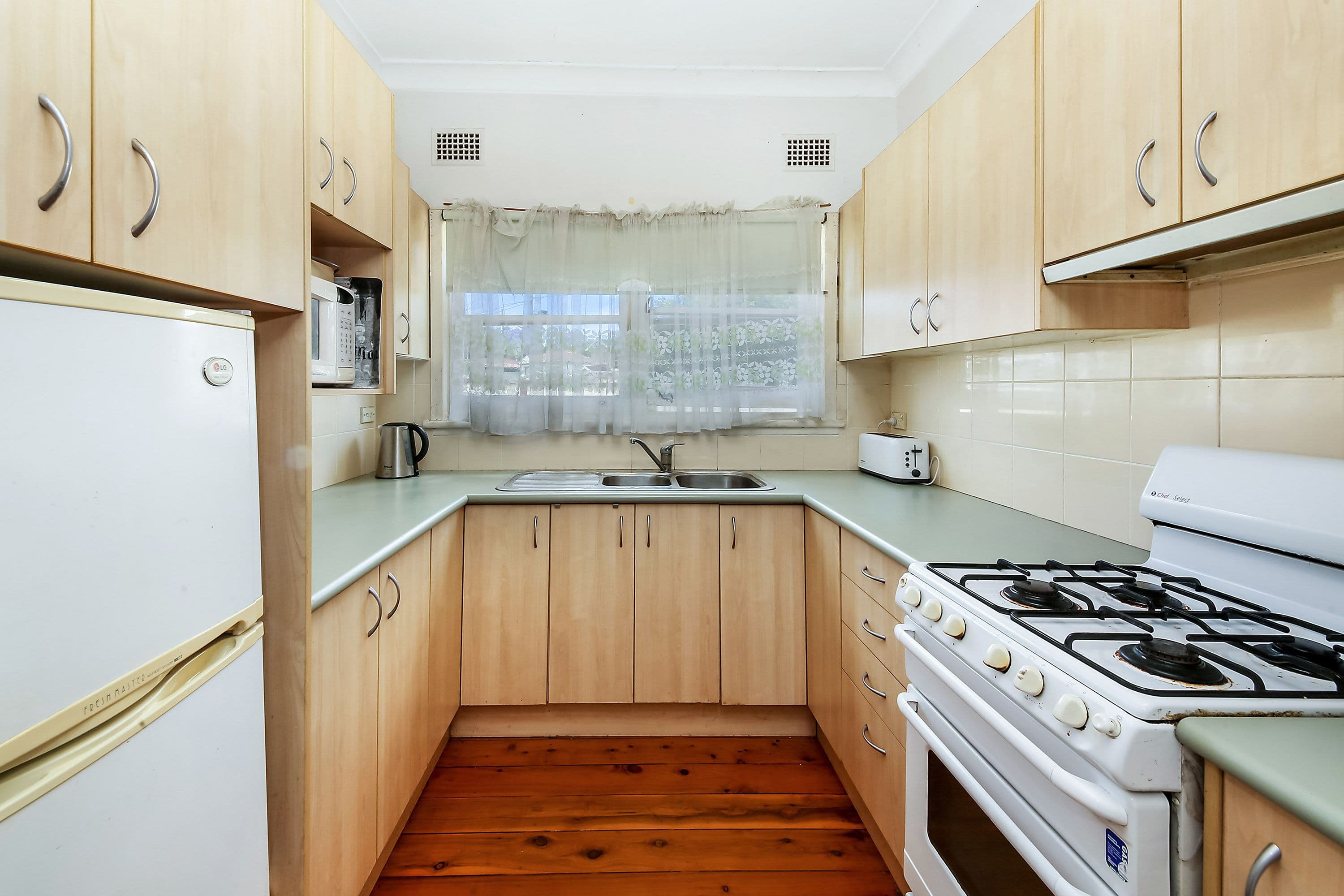 46 Uranus Road, Padstow - Thumbnail 4