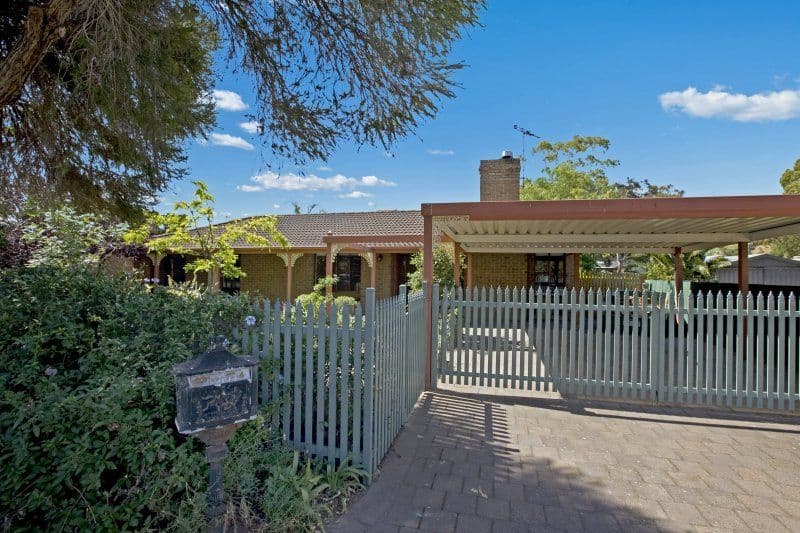 17 Castle Street, OLD NOARLUNGA SA 5168, Old Noarlunga - Image 1