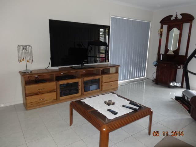 69 Bannockburn Crescent, Parkinson QLD 4115, Parkinson - Thumbnail 3