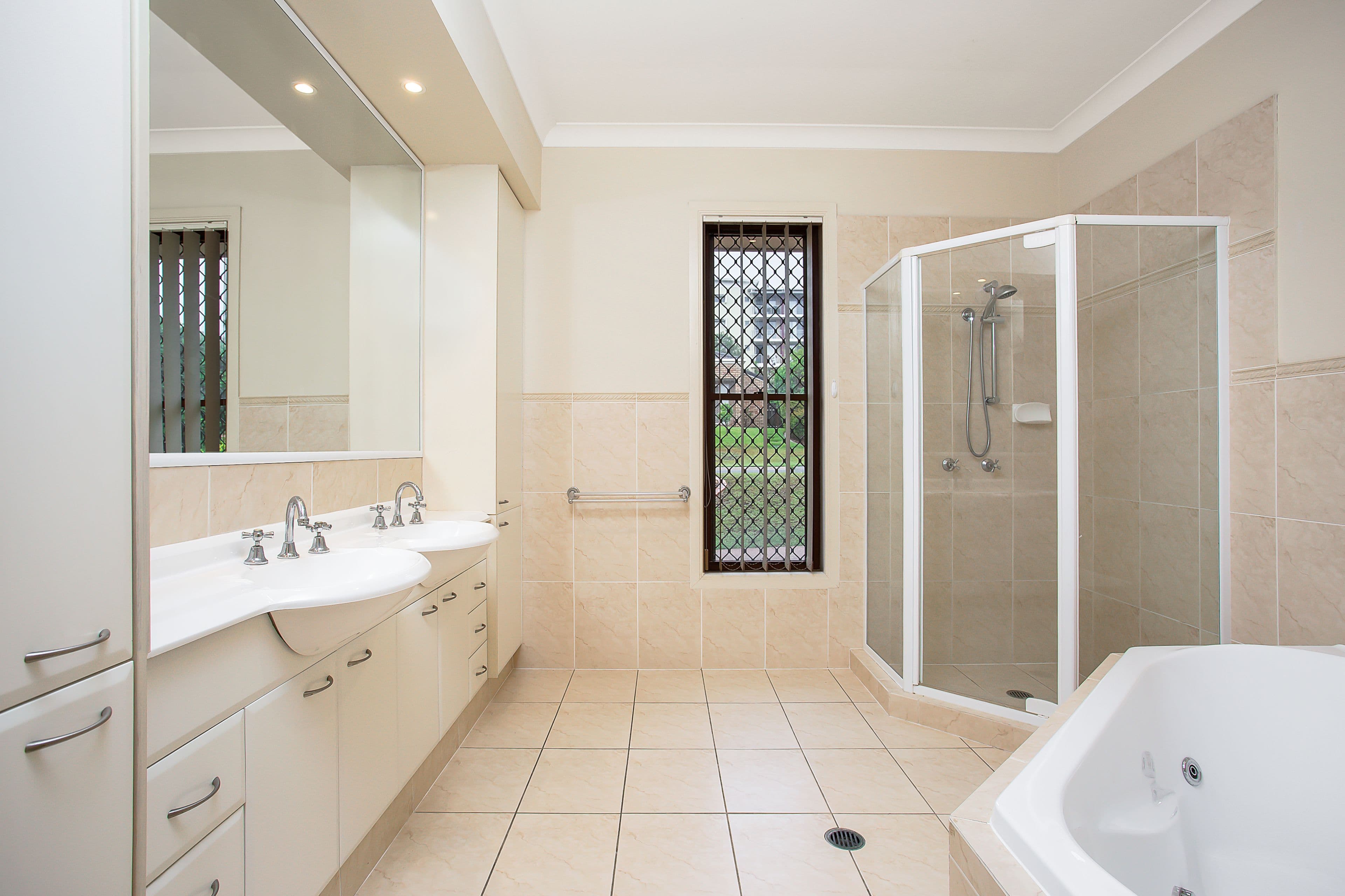 20 Mountain Ash Circuit, Robina QLD 4226, Robina - Thumbnail 7