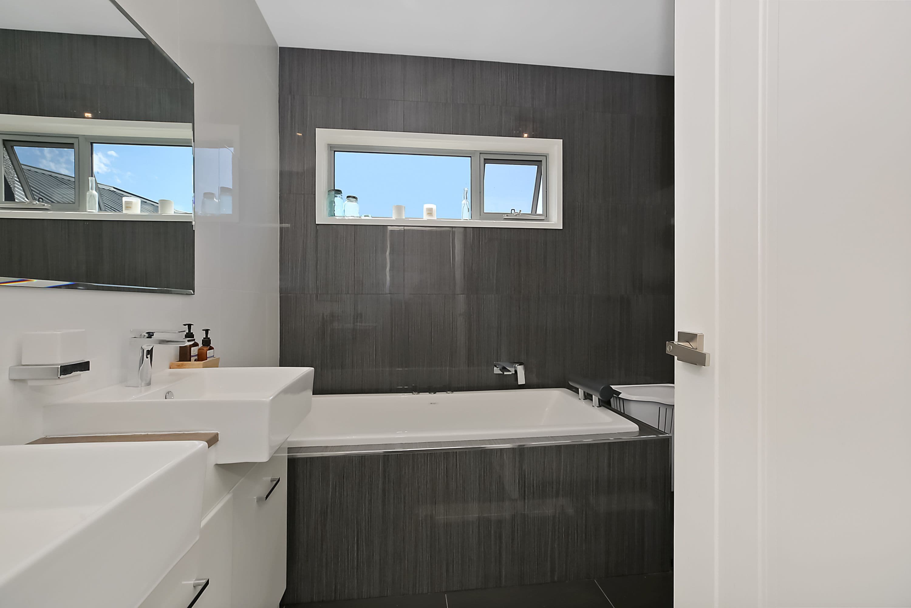 1 Lovett Street, Camperdown VIC 3260, Camperdown - Thumbnail 7
