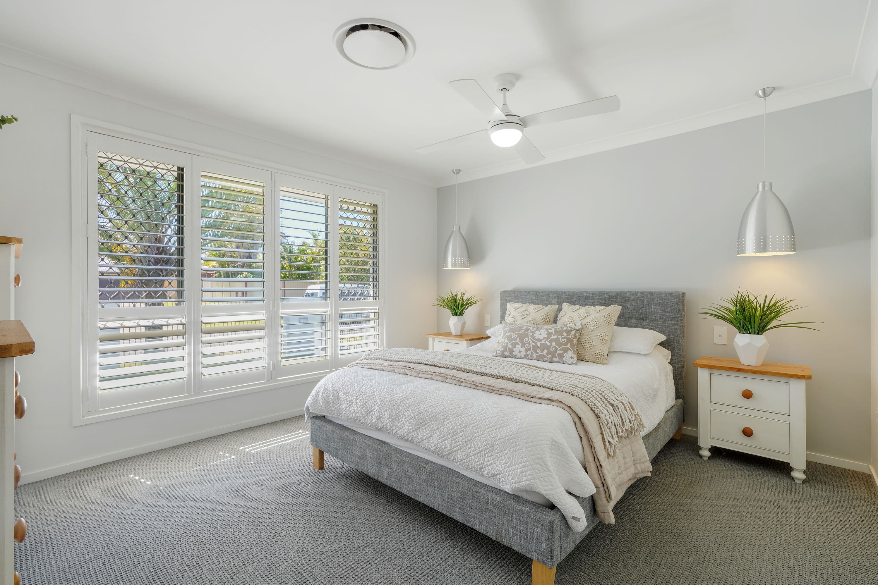 4 Metricup Court, Mermaid Waters QLD 4218, Mermaid Waters - Thumbnail 8