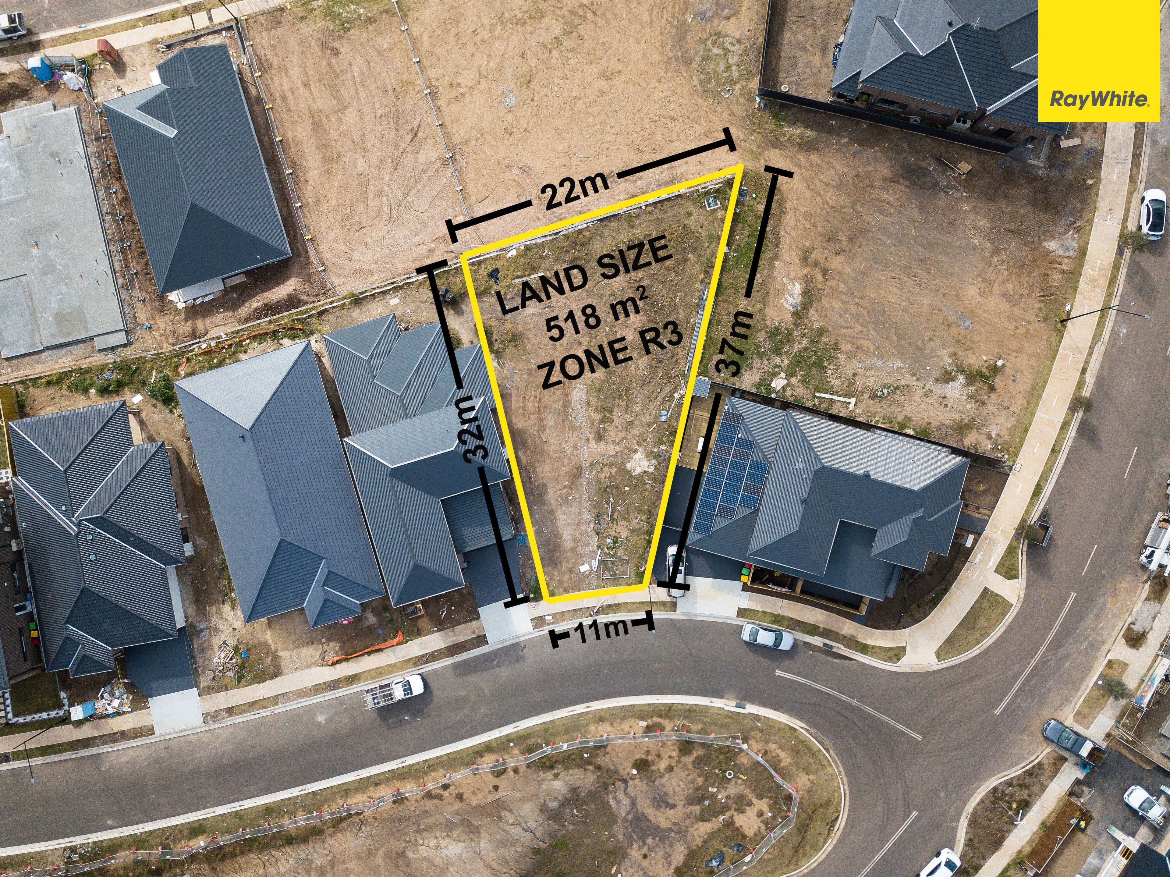 4 Woodbury Cir, Campbelltown NSW 2560, Campbelltown - Image 1