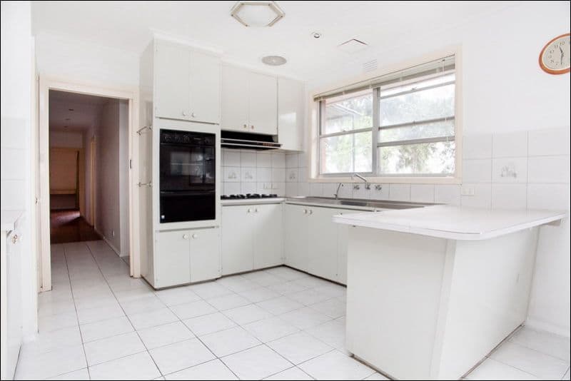 37 Houston Street, EPPING VIC 3076, Epping - Thumbnail 2