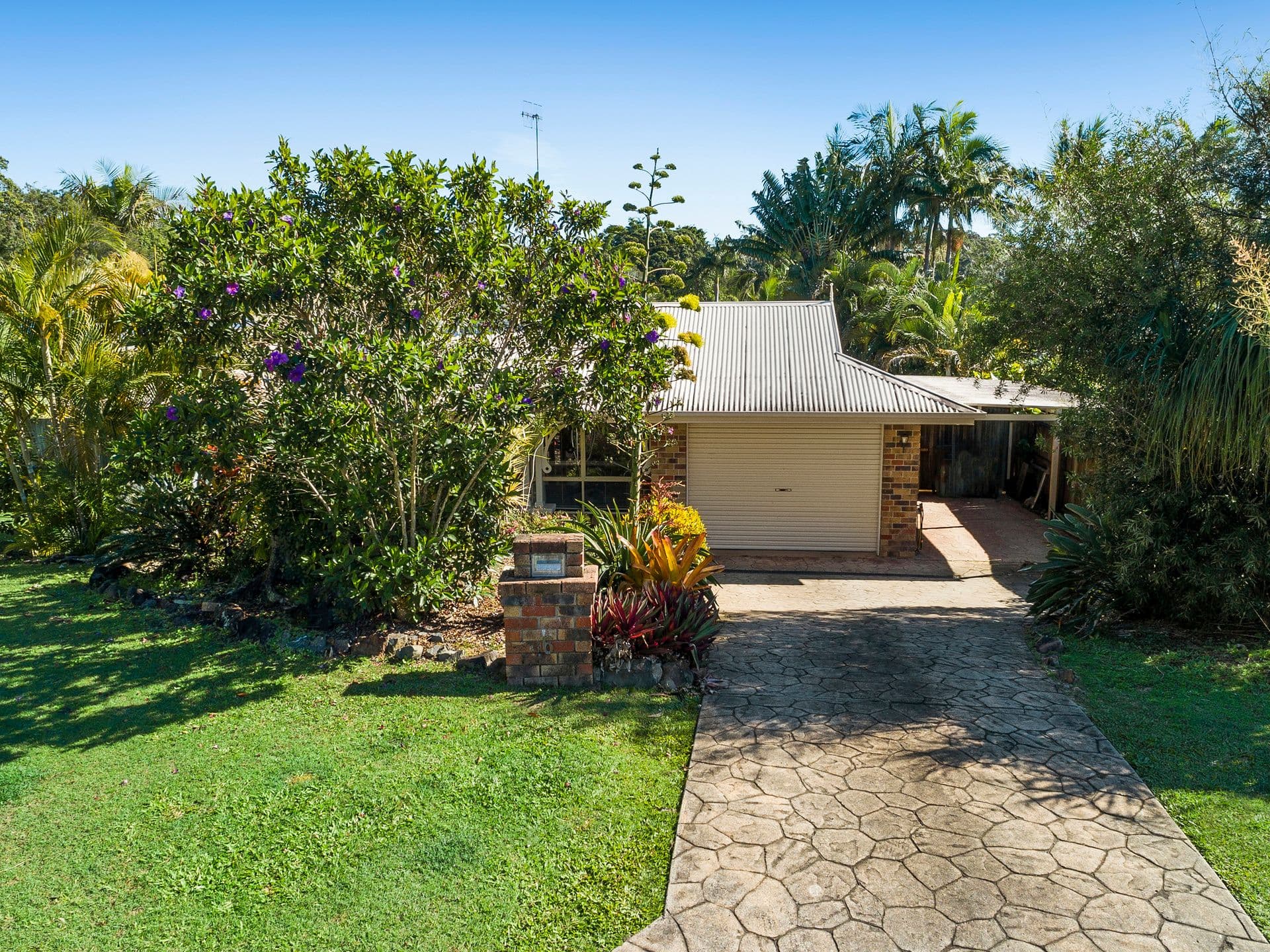6 Troon Court, Tewantin QLD 4565, Tewantin - Thumbnail 2
