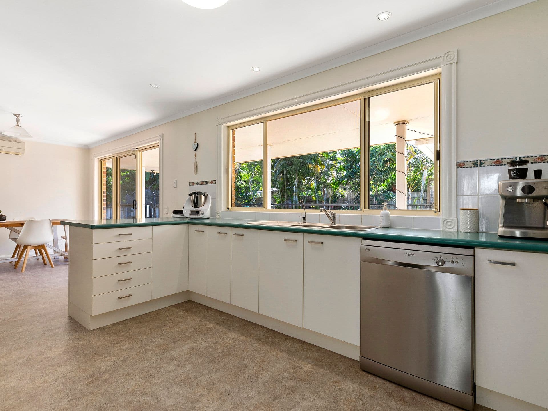 6 Troon Court, Tewantin QLD 4565, Tewantin - Thumbnail 4