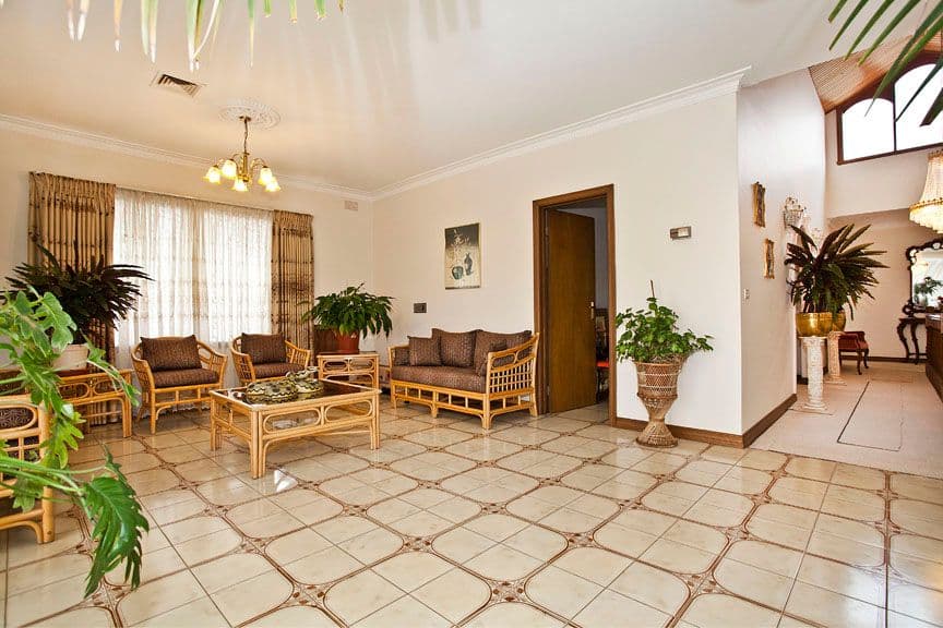 44 Grandview Road, WHEELERS HILL VIC 3150, Wheelers Hill - Thumbnail 4