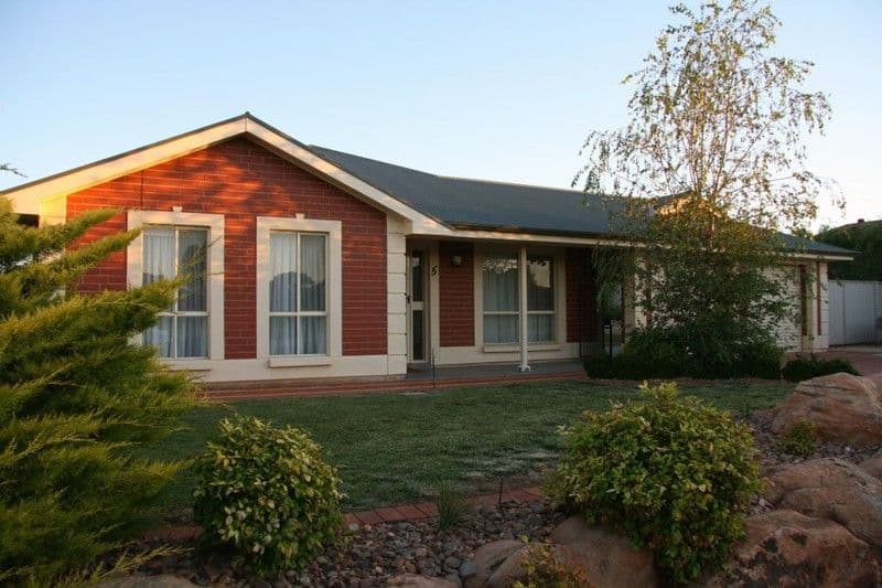 5 Schaefer Drive, LOXTON SA 5333, Loxton - Thumbnail 2