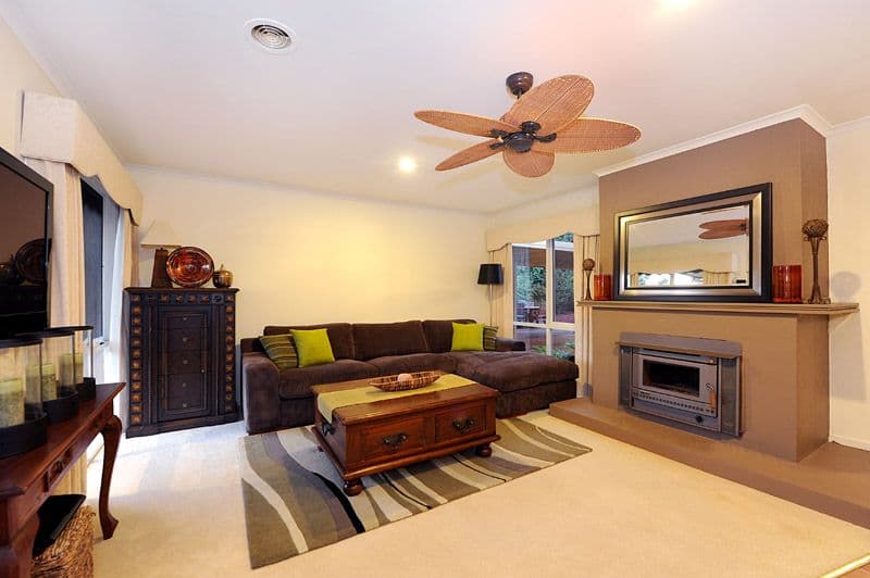 13 Whipbird Court, ROWVILLE VIC 3178, Rowville - Thumbnail 4