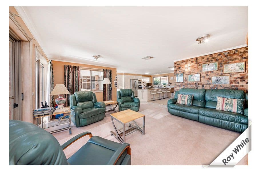 4 Bourchier Close, Calwell ACT 2905, Calwell - Thumbnail 2