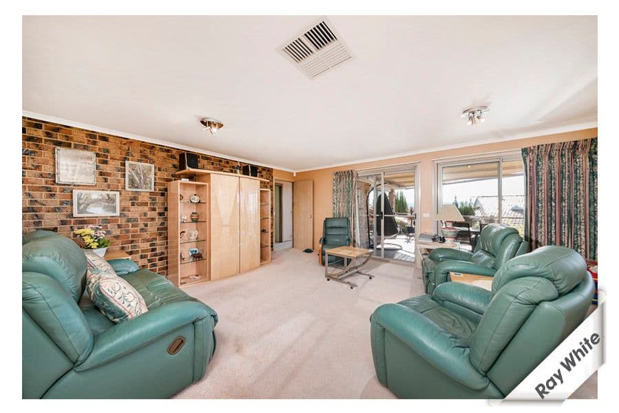 4 Bourchier Close, Calwell ACT 2905, Calwell - Thumbnail 3