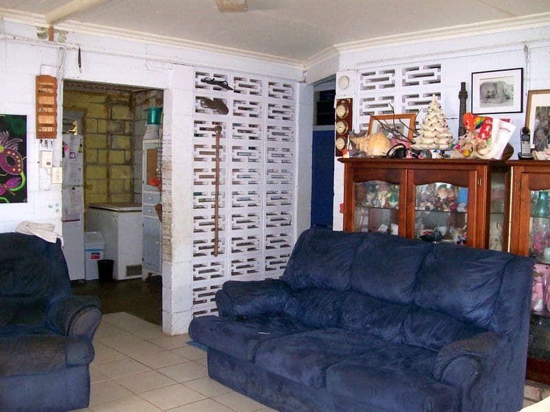 14 Elizabeth St (Esplanade), Flying Fish Point QLD 4860, Flying Fish Point - Thumbnail 3