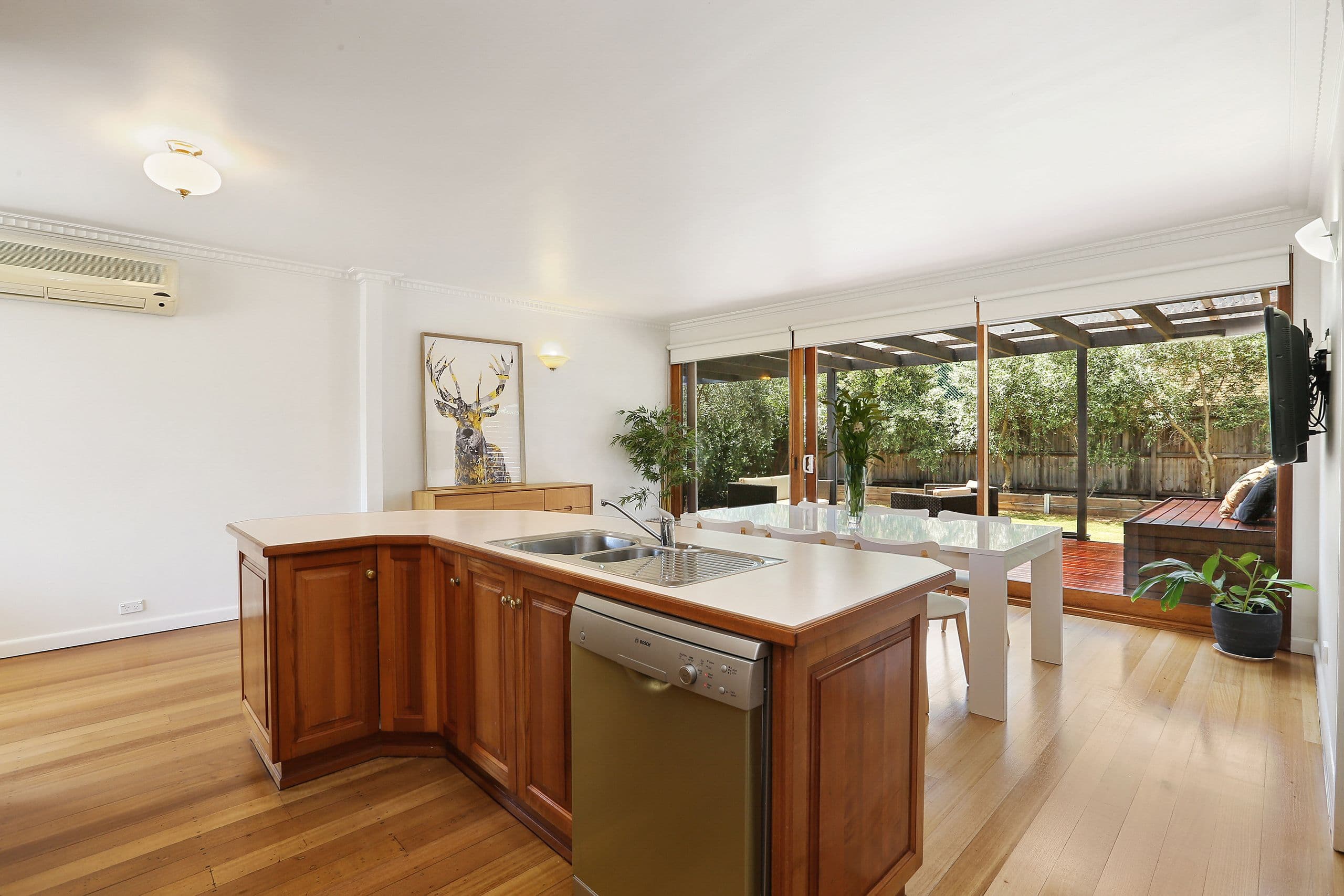 1 Brocka Avenue, Belmont VIC 3216, Belmont - Thumbnail 7