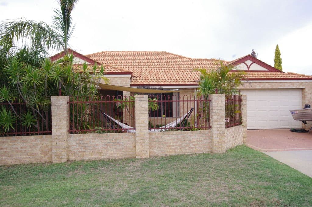 301 Drake Street, Morley WA 6062, Morley - Image 1