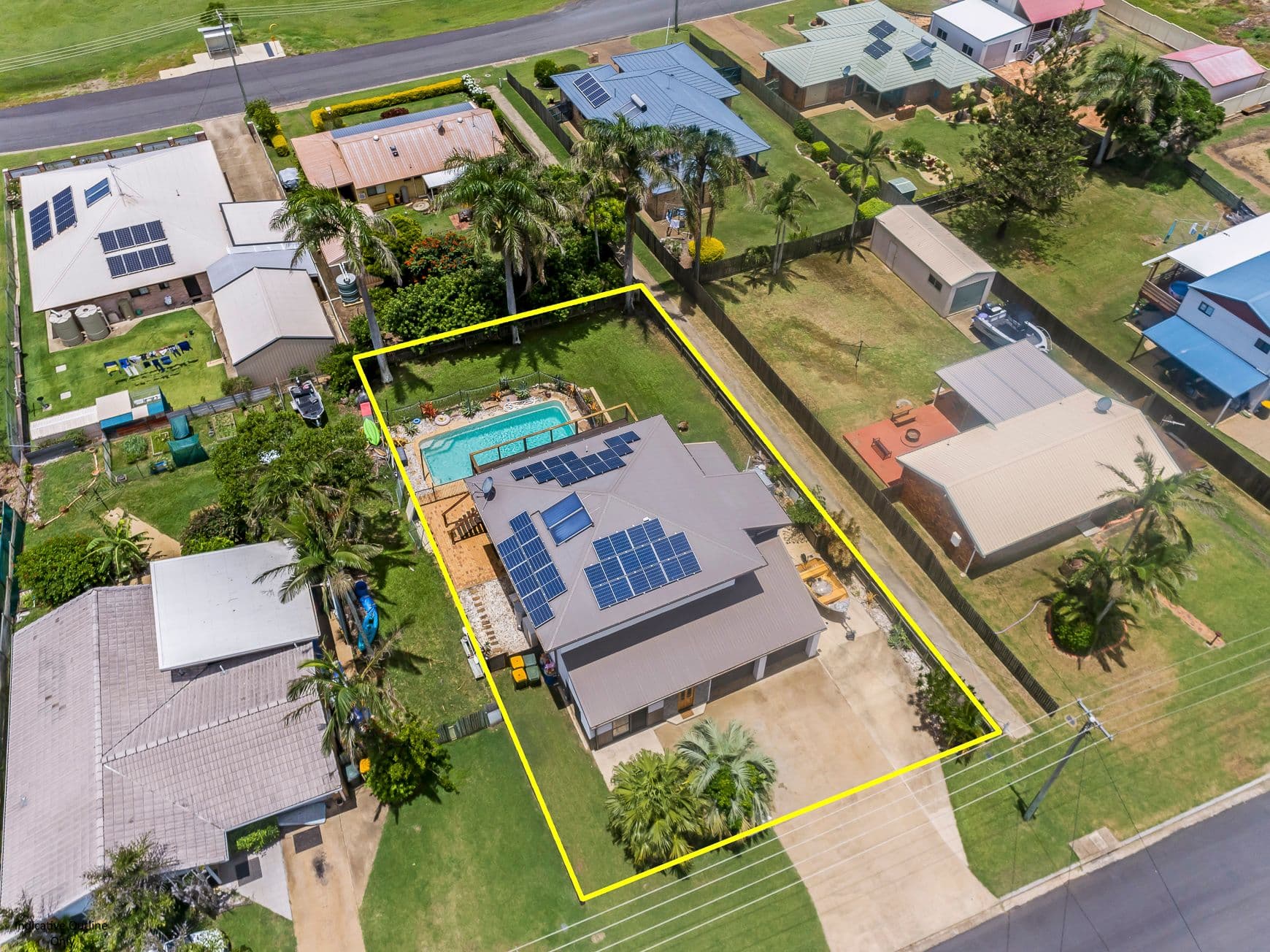 11 Bluewater Drive, Elliott Heads QLD 4670, Elliott Heads - Thumbnail 3