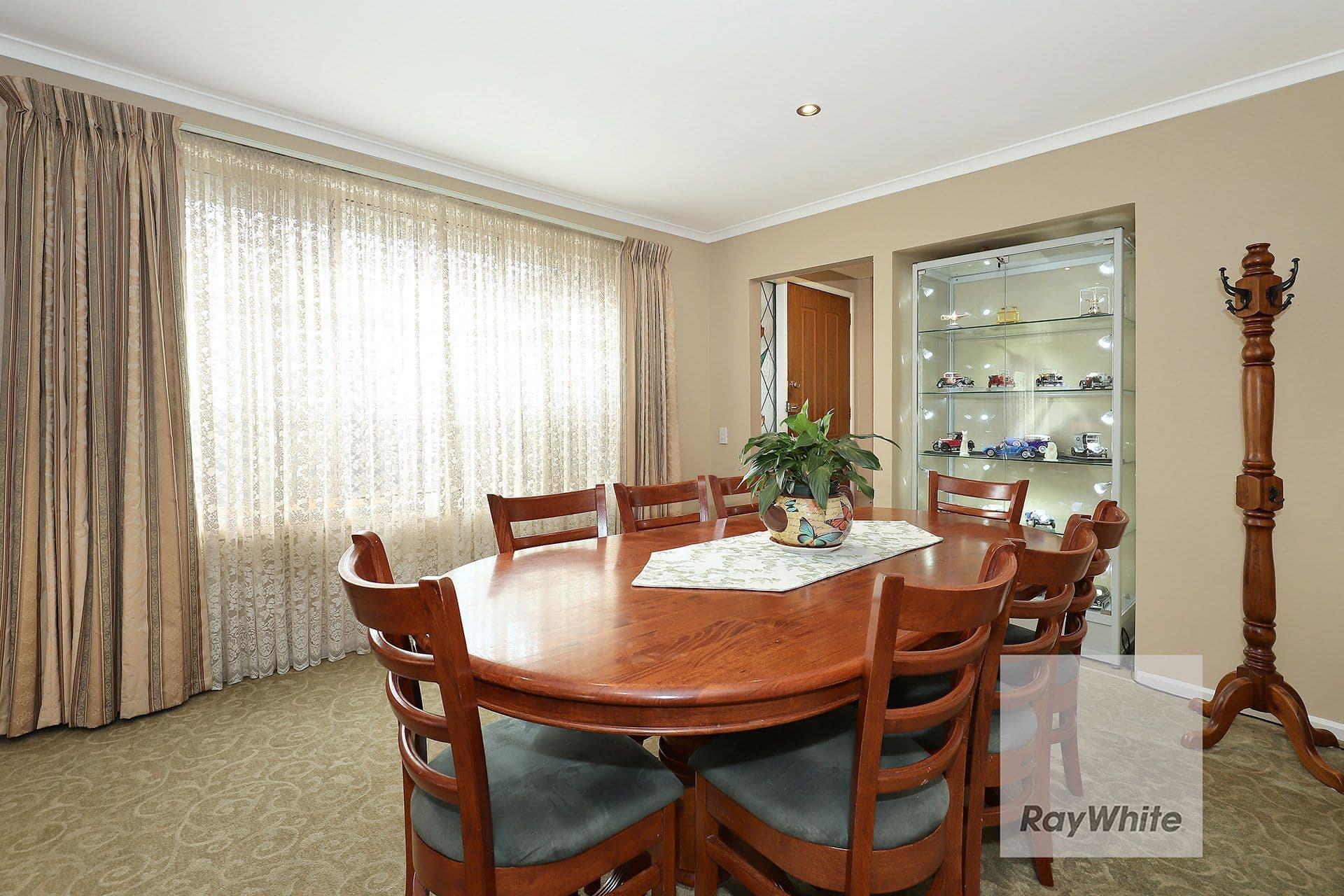 132 Carrick Drive, Gladstone Park VIC 3043, Gladstone Park - Thumbnail 4
