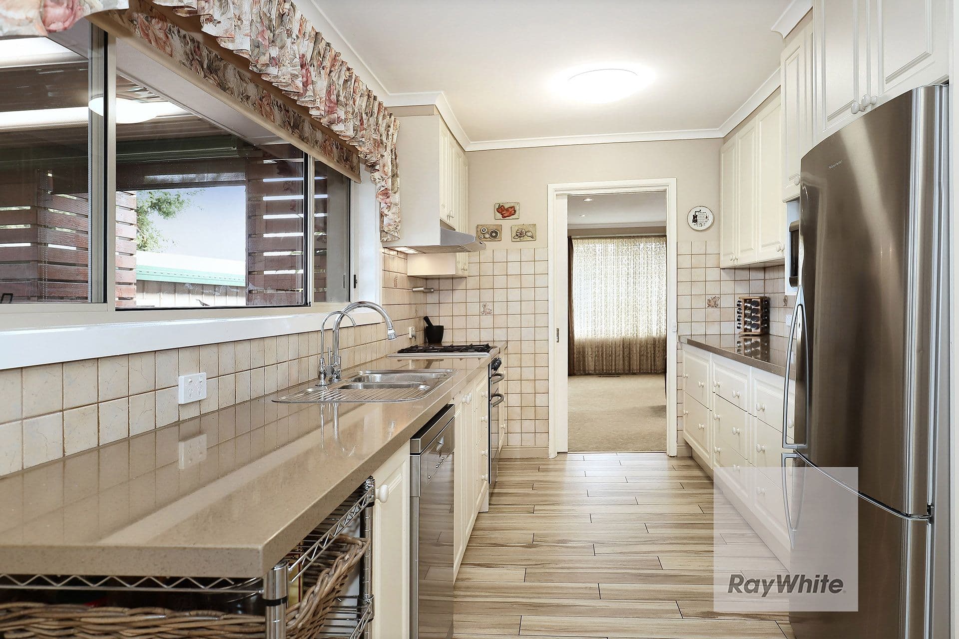 132 Carrick Drive, Gladstone Park VIC 3043, Gladstone Park - Thumbnail 7