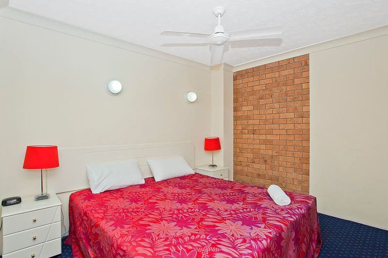405 'Travel Inn' 40 Surf Parade, BROADBEACH QLD 4218, Broadbeach - Thumbnail 7