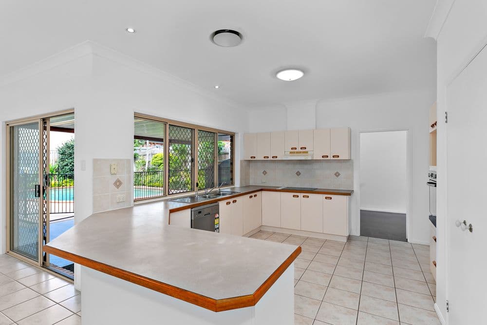 15-16 Harrogate Terrace, Birkdale QLD 4159, Birkdale - Thumbnail 8