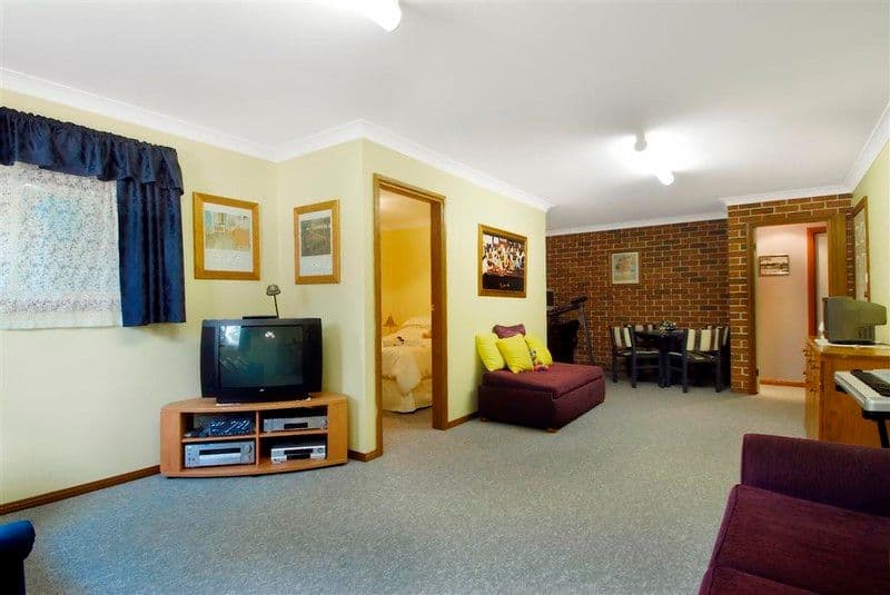 15 Bredon Avenue, WEST PENNANT HILLS NSW 2125, West Pennant Hills - Thumbnail 6