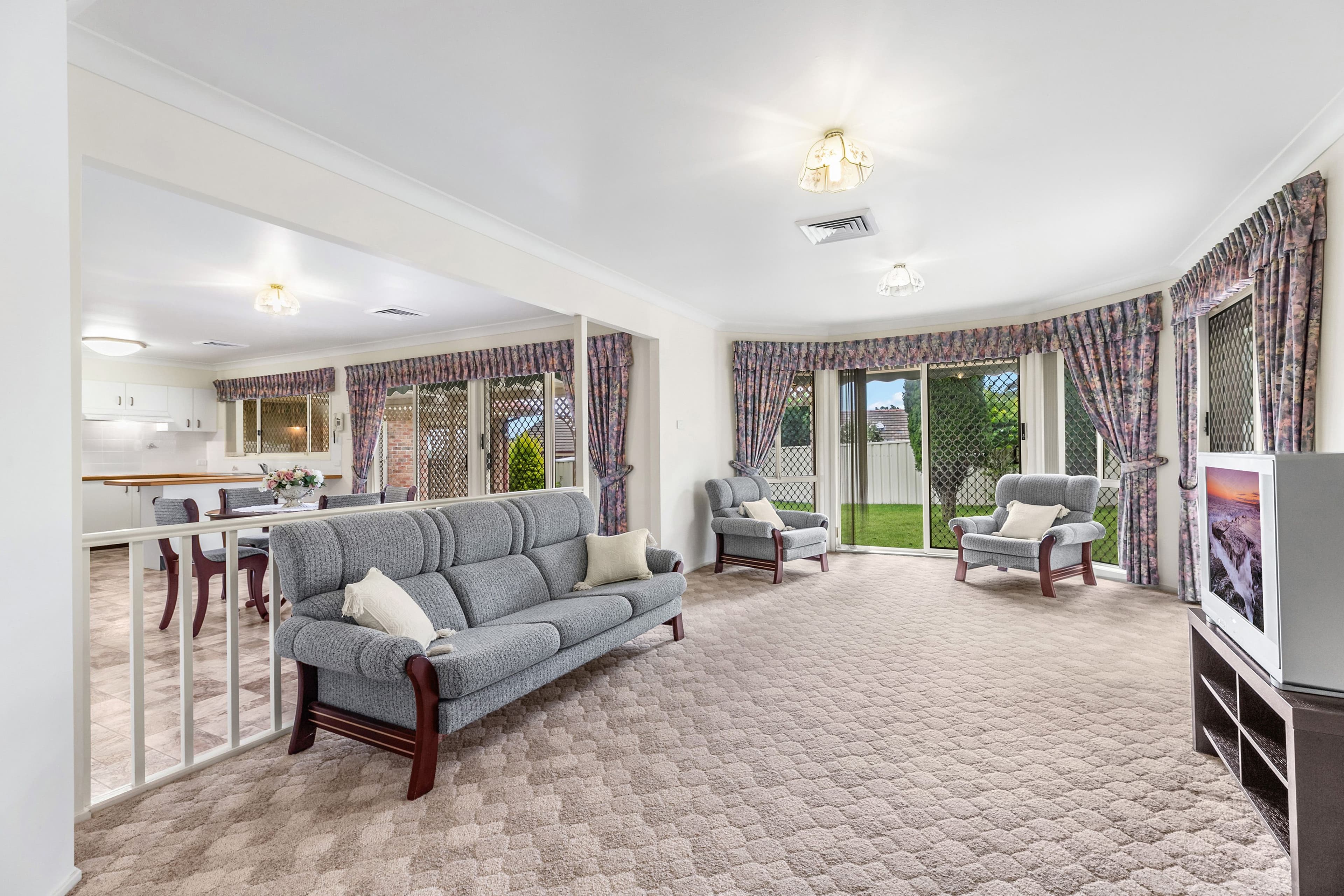 31 Agincourt Crescent, Valentine NSW 2280, Valentine - Thumbnail 4