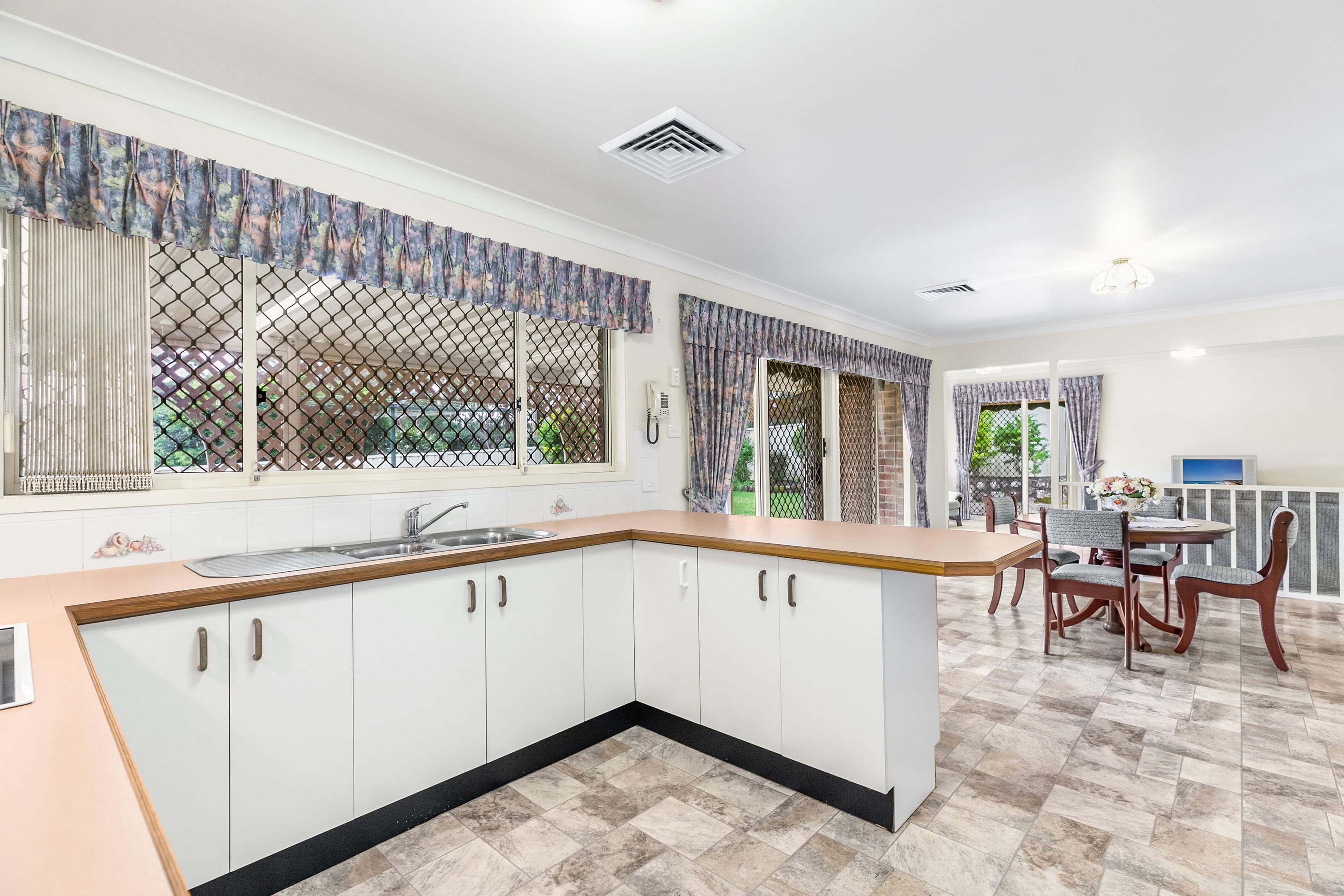 31 Agincourt Crescent, Valentine NSW 2280, Valentine - Thumbnail 7