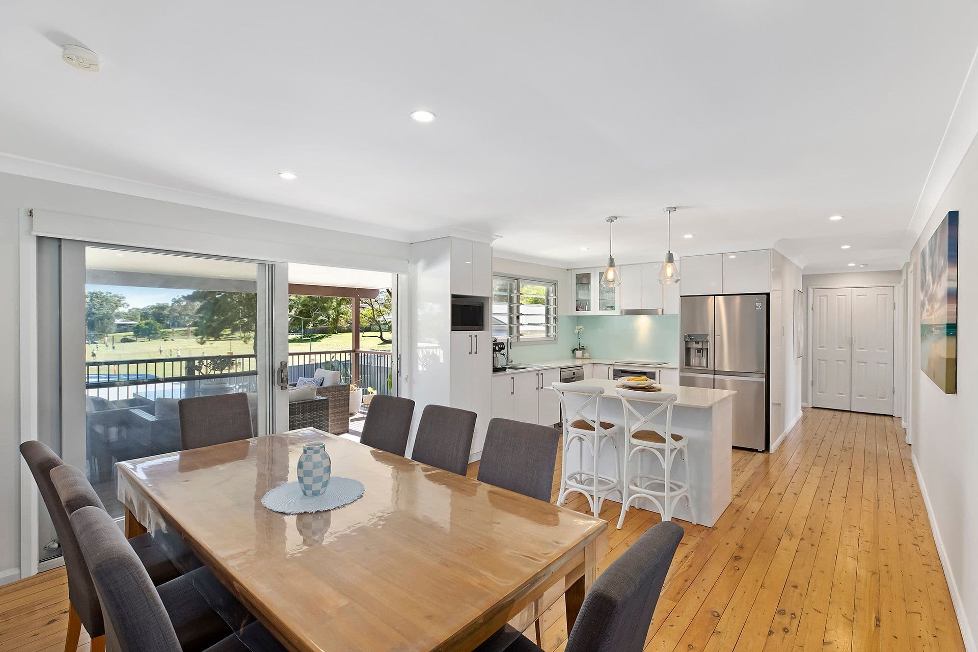 16 Keats Avenue, Bateau Bay NSW 2261, Bateau Bay - Thumbnail 3