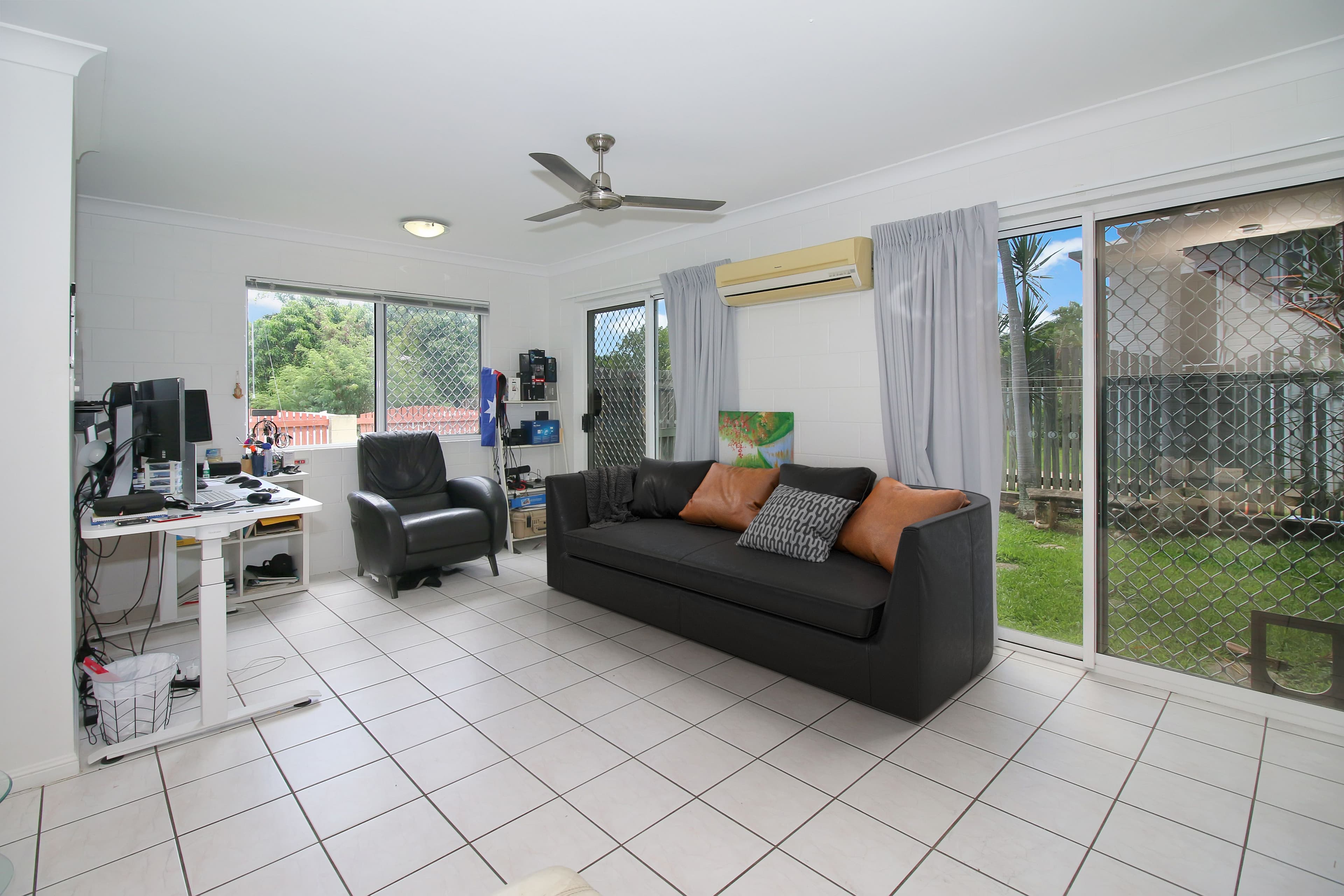 3 Alroy Street, Pimlico QLD 4812, Pimlico - Thumbnail 2