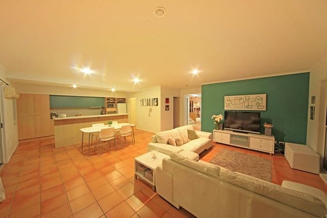 1 Portside Place, BULIMBA QLD 4171, Bulimba - Thumbnail 8