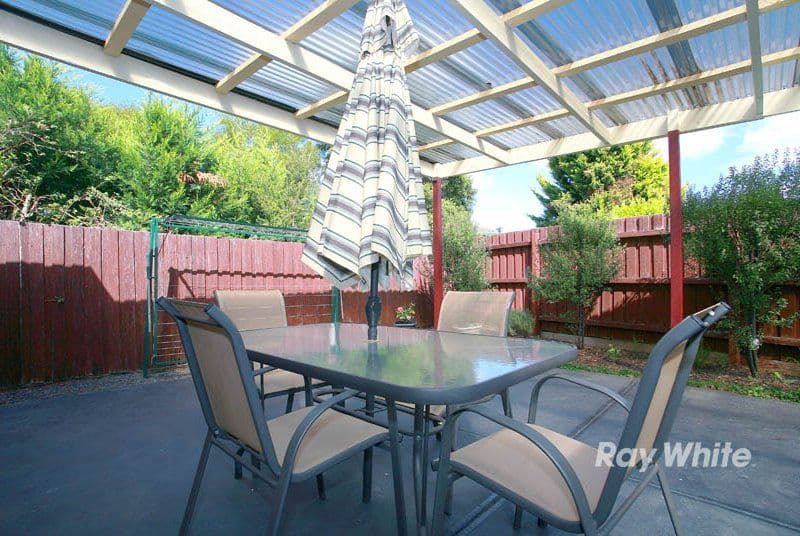 12 Rachel Drive, CRANBOURNE VIC 3977, Cranbourne North - Thumbnail 4