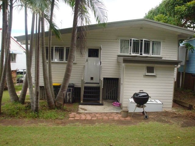 23 Scott Street, CORINDA QLD 4075, Corinda - Thumbnail 3
