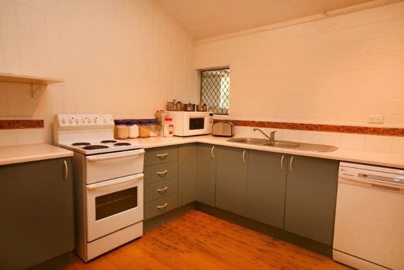 20 Garden Street, MUNDINGBURRA QLD 4812, Mundingburra - Thumbnail 4