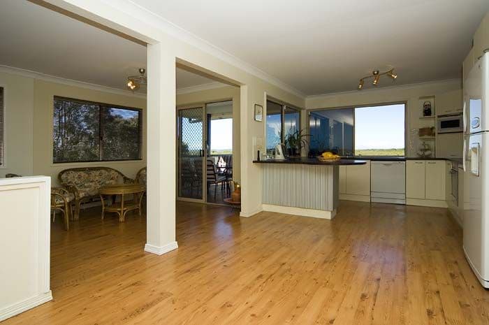 22 Pear Street, REDLAND BAY QLD 4165, Redland Bay - Thumbnail 2