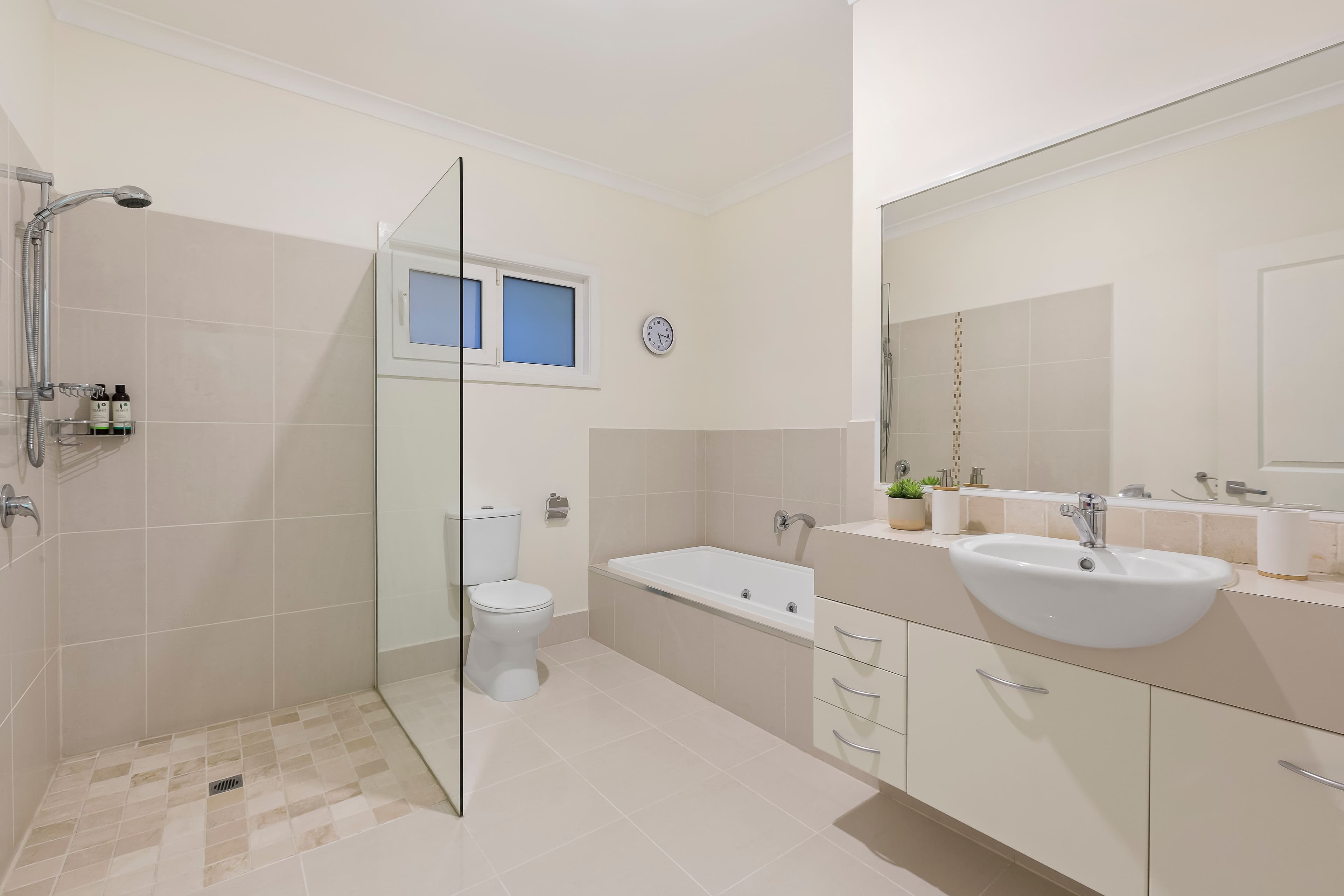 3 Francesca Court, Frankston VIC 3199, Frankston - Thumbnail 7
