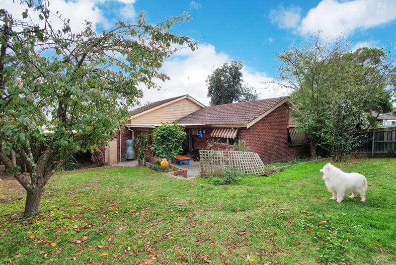 44 Woodville Road, MOOROOLBARK VIC 3138, Mooroolbark - Thumbnail 2
