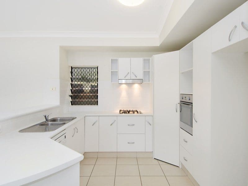 8 Palomar Court, MOUNT LOUISA QLD 4814, Mount Louisa - Image 1