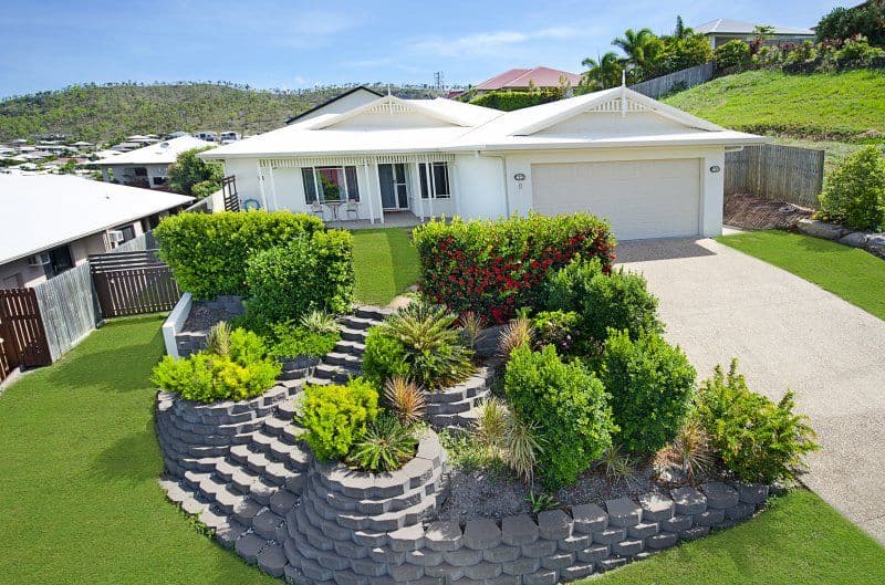 8 Palomar Court, MOUNT LOUISA QLD 4814, Mount Louisa - Thumbnail 4