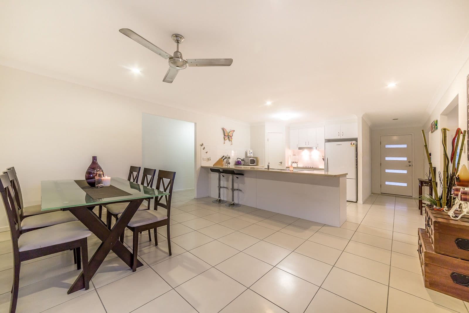 19 Manassa Street, Upper Coomera QLD 4209, Upper Coomera - Thumbnail 2
