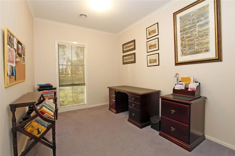 3 Silky Oak Drive, BUNDOORA VIC 3083, Bundoora - Thumbnail 4