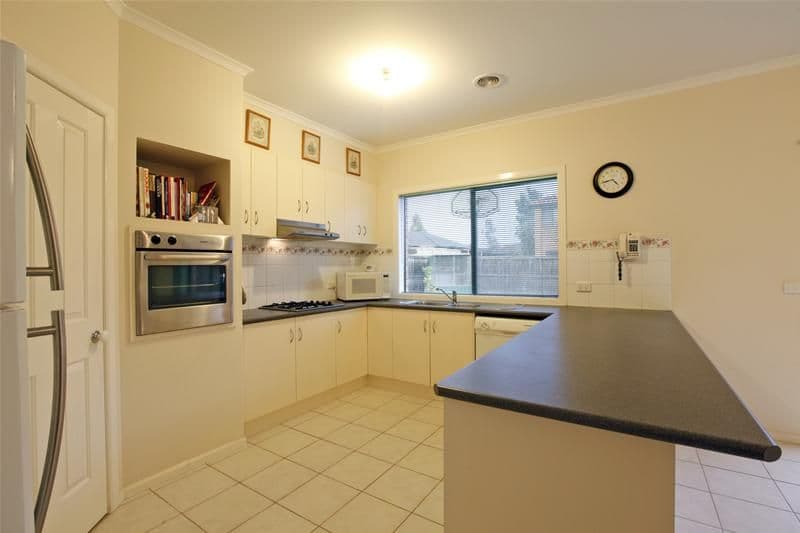 3 Silky Oak Drive, BUNDOORA VIC 3083, Bundoora - Thumbnail 5