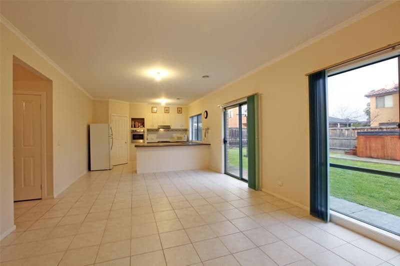 3 Silky Oak Drive, BUNDOORA VIC 3083, Bundoora - Thumbnail 6