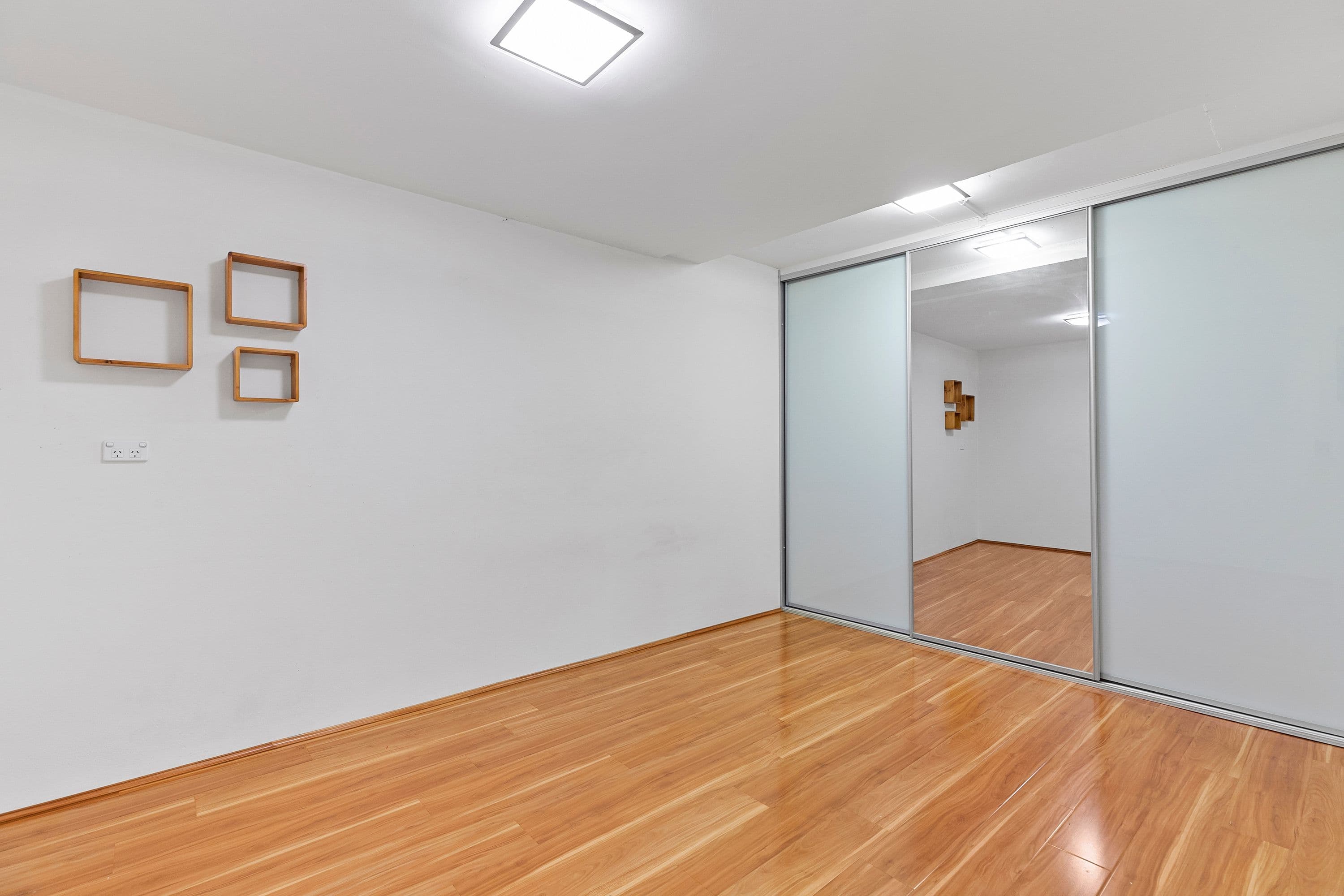 15 Pratten Lane, Punchbowl NSW 2196, Punchbowl - Thumbnail 3
