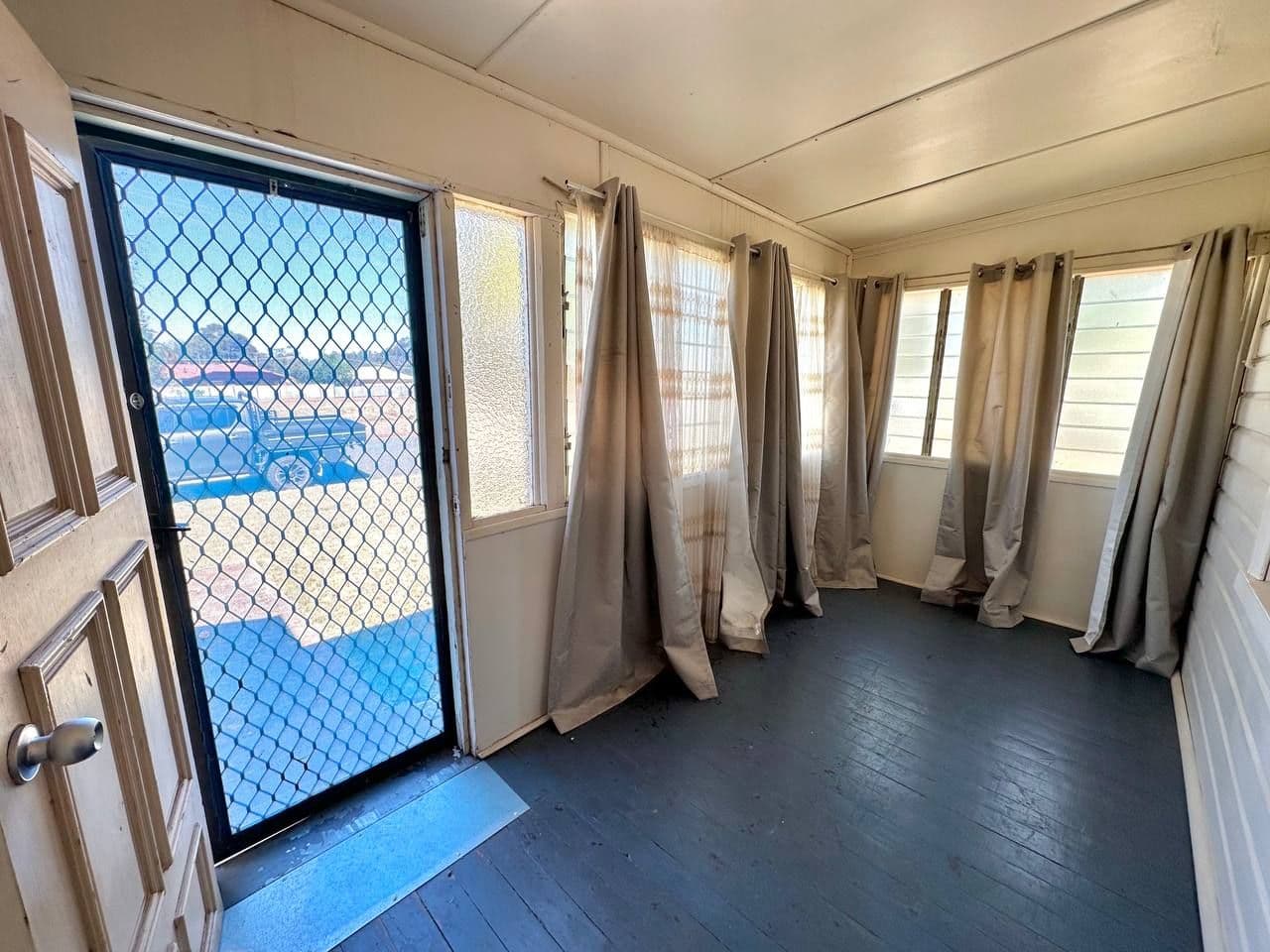 6 Hay Street, Condobolin NSW 2877, Condobolin - Thumbnail 3