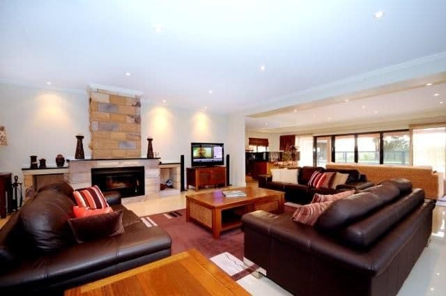 28  Charker Street, TOOWOOMBA QLD 4350, Toowoomba - Thumbnail 2