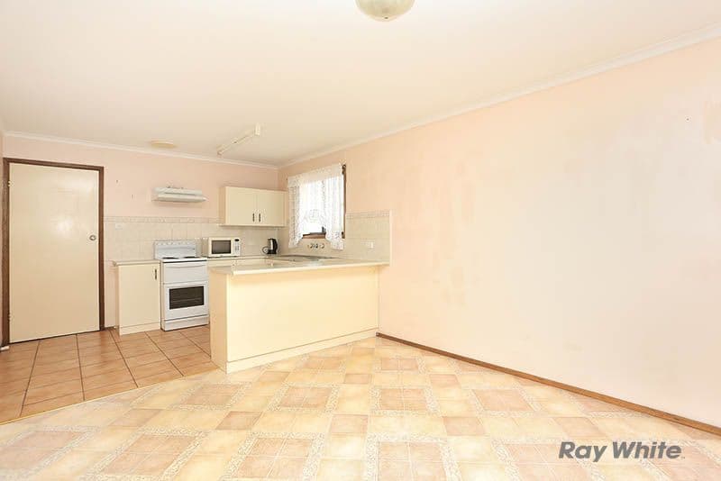 4 Strickland Street, Riverton SA 5412, Riverton - Thumbnail 2