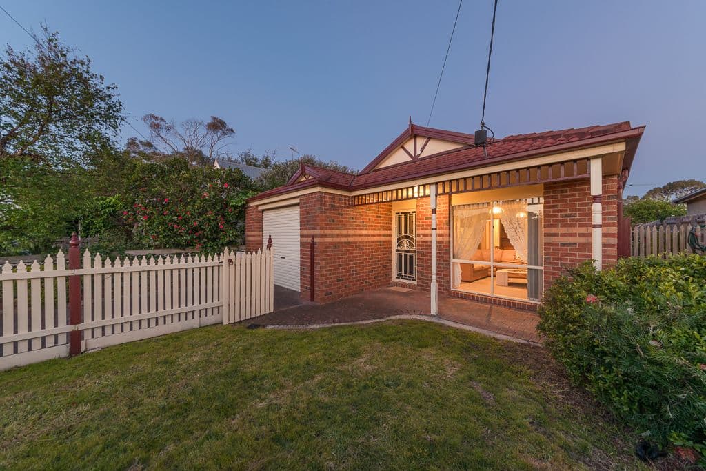 47 Fifth Avenue, Rosebud VIC 3939, Rosebud - Thumbnail 2