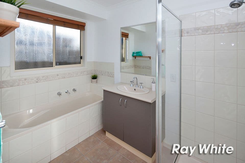 33 Trentham Way, Langwarrin VIC 3910, Langwarrin - Thumbnail 8